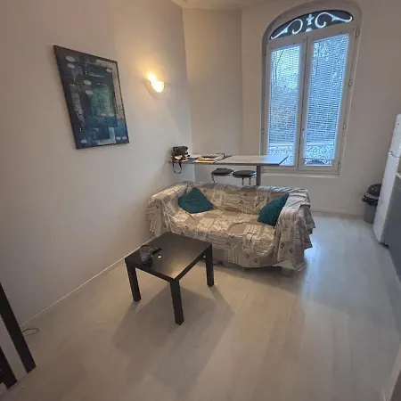 Castel Lily 2 - Face Au Parc- Апартаменты